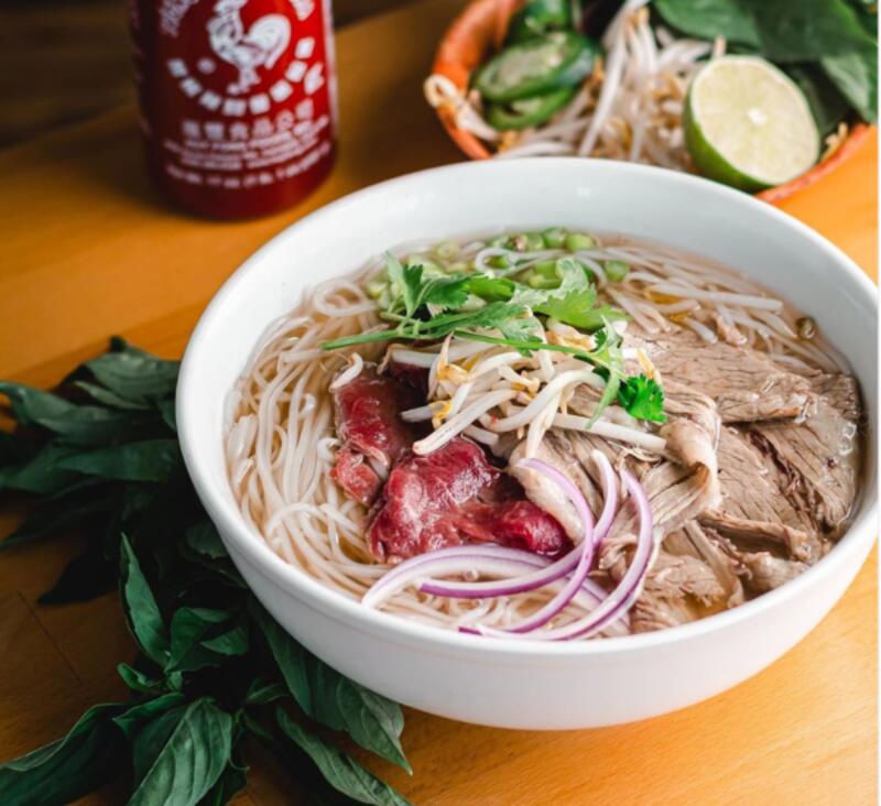 18. Pho Tai. Chin